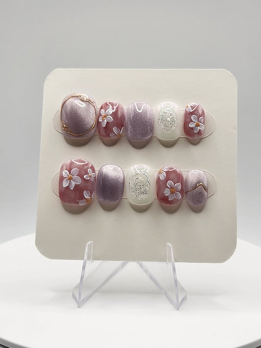Lilac Bloom — Extra Short Round Press-On Nails | Cat-Eye, Handpainted Flowers & Glitter