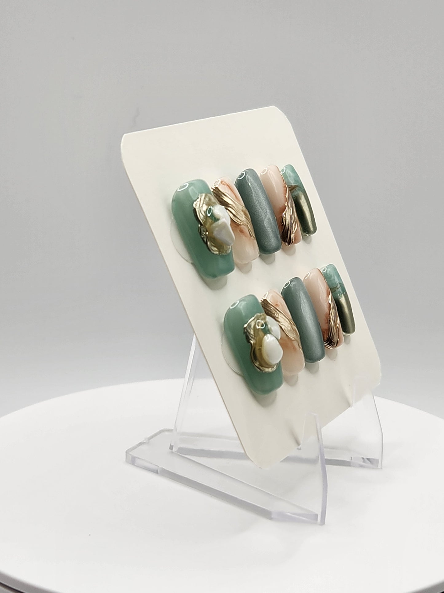 Jade Marble - Short Coffin Press-On Nails