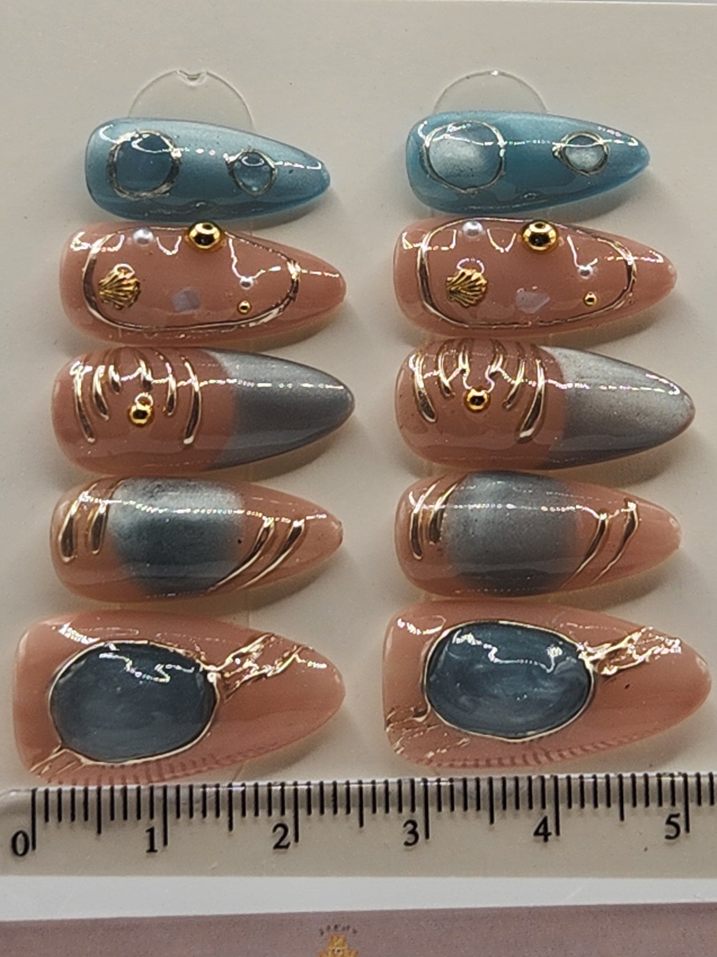 Desert Reef | Medium Almond Press-On Nails